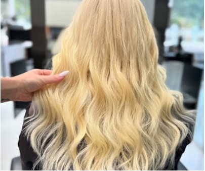 Blonde highlights Miami